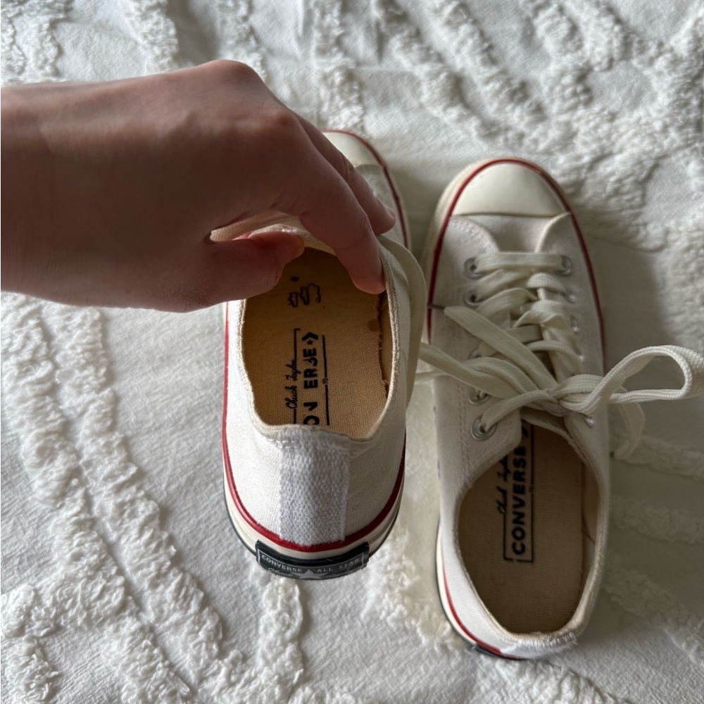 Converse White Sneakers with Red Accents - Picture 5 of 12